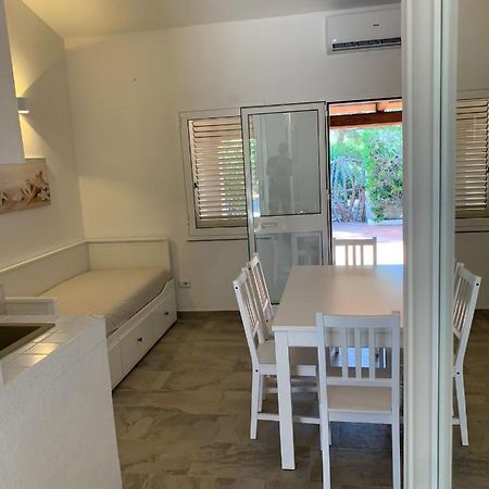 Villetta Ulisse A Pochi Passi Dal Mare Porto Pozzo Exterior foto